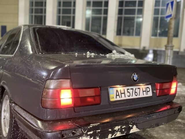 Сірий БМВ 5 Серія, об'ємом двигуна 2.5 л та пробігом 222 тис. км за 1350 $, фото 1 на Automoto.ua