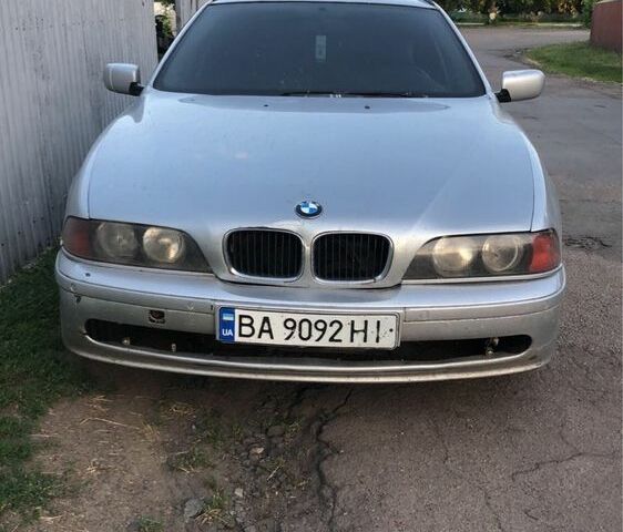 Сірий БМВ 5 Серія, об'ємом двигуна 0 л та пробігом 444 тис. км за 2600 $, фото 1 на Automoto.ua