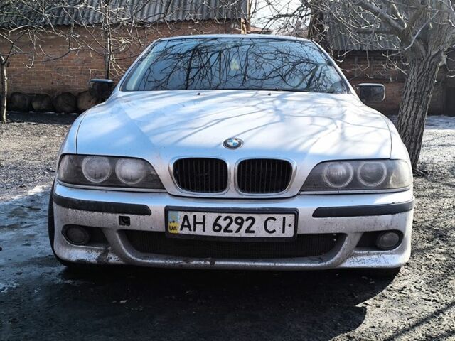 Серый БМВ 5 Серия, объемом двигателя 2.2 л и пробегом 200 тыс. км за 3500 $, фото 1 на Automoto.ua