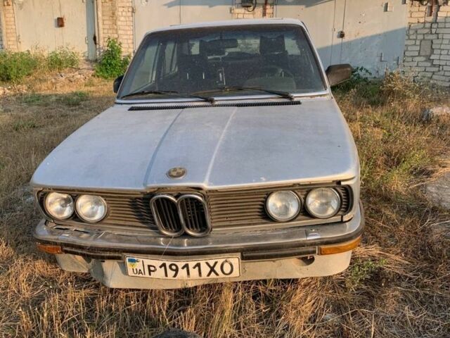 Серый БМВ 5 Серия, объемом двигателя 2 л и пробегом 2 тыс. км за 750 $, фото 1 на Automoto.ua