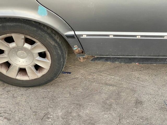 Сірий БМВ 5 Серія, об'ємом двигуна 2 л та пробігом 3 тис. км за 950 $, фото 1 на Automoto.ua