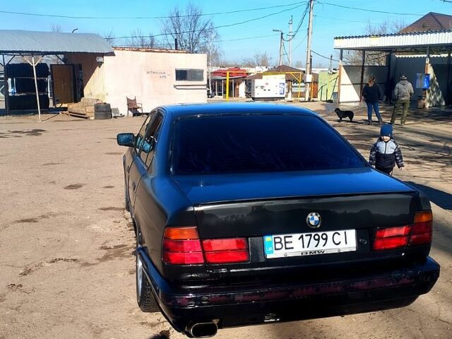 Серый БМВ 5 Серия, объемом двигателя 2 л и пробегом 0 тыс. км за 2200 $, фото 1 на Automoto.ua