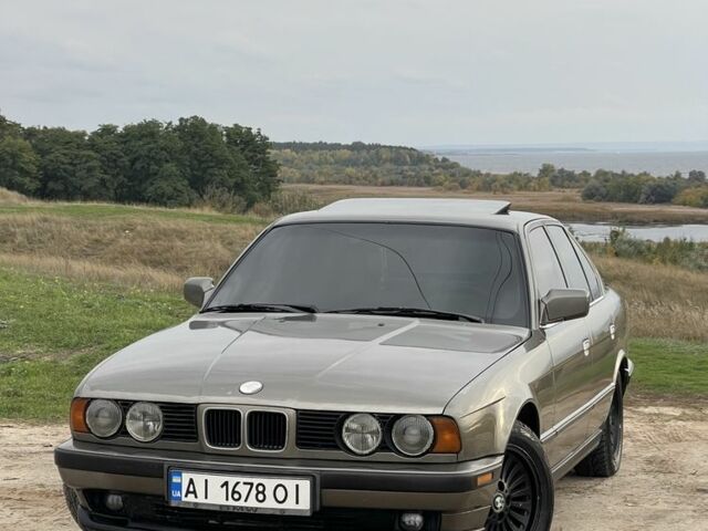 Сірий БМВ 5 Серія, об'ємом двигуна 2.5 л та пробігом 428 тис. км за 3400 $, фото 1 на Automoto.ua