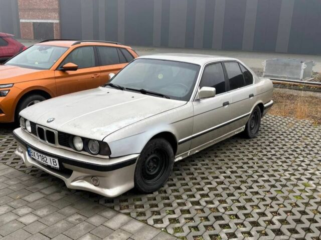 Сірий БМВ 5 Серія, об'ємом двигуна 2.4 л та пробігом 430 тис. км за 1999 $, фото 1 на Automoto.ua