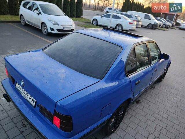 Серый БМВ 5 Серия, объемом двигателя 0.23 л и пробегом 325 тыс. км за 2350 $, фото 1 на Automoto.ua