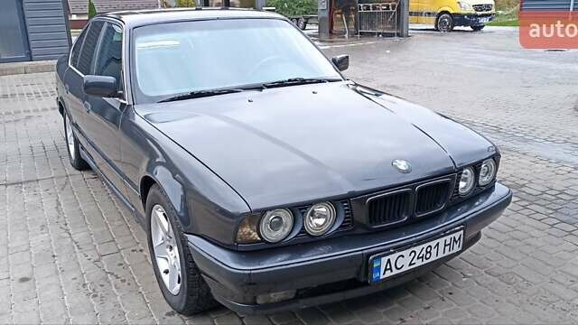 Сірий БМВ 5 Серія, об'ємом двигуна 2.5 л та пробігом 400 тис. км за 3300 $, фото 1 на Automoto.ua