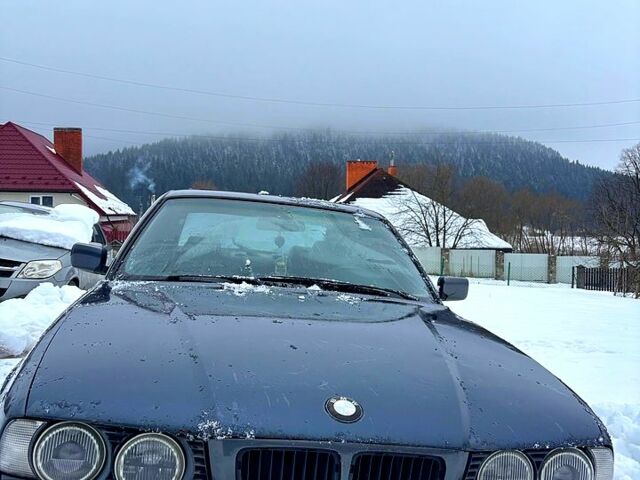 Сірий БМВ 5 Серія, об'ємом двигуна 2 л та пробігом 370 тис. км за 2400 $, фото 1 на Automoto.ua