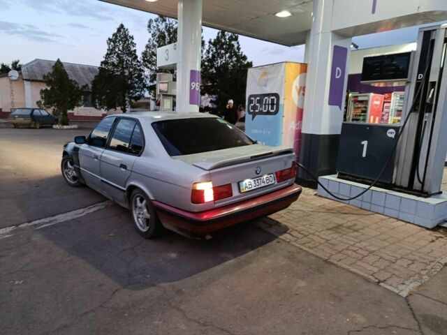 Серый БМВ 5 Серия, объемом двигателя 2.5 л и пробегом 250 тыс. км за 2000 $, фото 1 на Automoto.ua