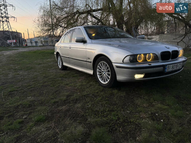Серый БМВ 5 Серия, объемом двигателя 2.5 л и пробегом 393 тыс. км за 4300 $, фото 1 на Automoto.ua