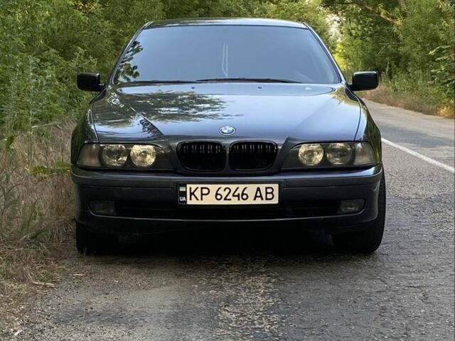 Серый БМВ 5 Серия, объемом двигателя 2.5 л и пробегом 268 тыс. км за 6500 $, фото 1 на Automoto.ua