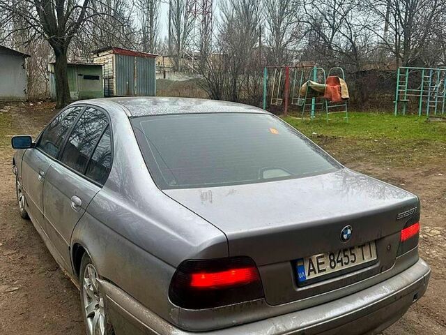 Серый БМВ 5 Серия, объемом двигателя 2.8 л и пробегом 0 тыс. км за 2400 $, фото 1 на Automoto.ua