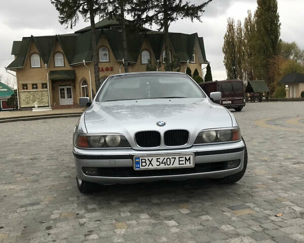 Серый БМВ 5 Серия, объемом двигателя 2 л и пробегом 298 тыс. км за 4100 $, фото 1 на Automoto.ua