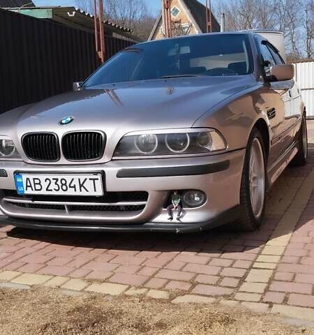 Серый БМВ 5 Серия, объемом двигателя 2.8 л и пробегом 450 тыс. км за 5450 $, фото 1 на Automoto.ua