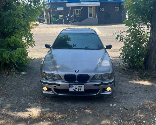 Серый БМВ 5 Серия, объемом двигателя 2.49 л и пробегом 500 тыс. км за 6200 $, фото 1 на Automoto.ua