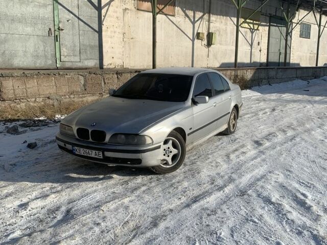 Серый БМВ 5 Серия, объемом двигателя 2.5 л и пробегом 1 тыс. км за 2500 $, фото 1 на Automoto.ua