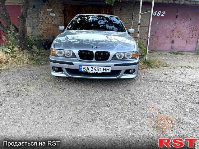 Серый БМВ 5 Серия, объемом двигателя 2 л и пробегом 0 тыс. км за 6000 $, фото 1 на Automoto.ua