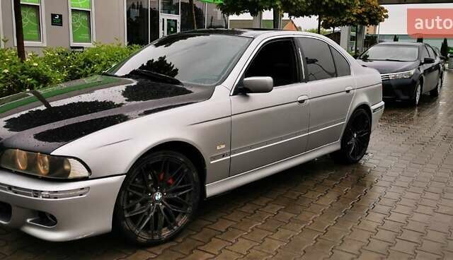 Серый БМВ 5 Серия, объемом двигателя 2.49 л и пробегом 220 тыс. км за 4300 $, фото 1 на Automoto.ua