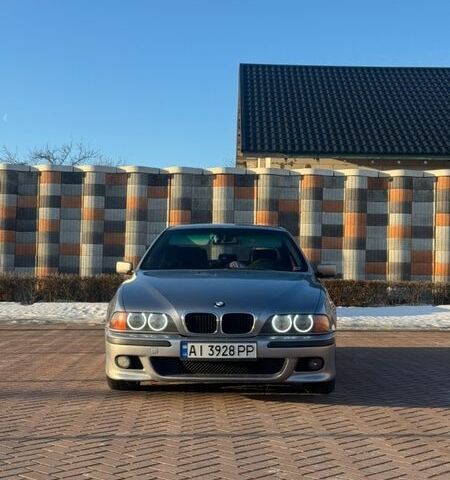 Сірий БМВ 5 Серія, об'ємом двигуна 2.79 л та пробігом 450 тис. км за 4500 $, фото 1 на Automoto.ua