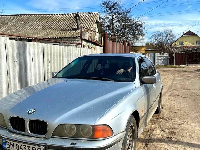 Серый БМВ 5 Серия, объемом двигателя 2 л и пробегом 0 тыс. км за 3500 $, фото 1 на Automoto.ua