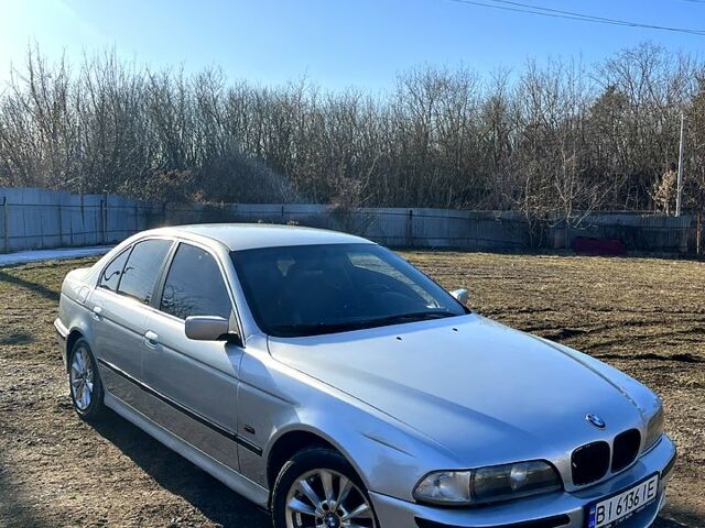 Сірий БМВ 5 Серія, об'ємом двигуна 2 л та пробігом 370 тис. км за 3600 $, фото 1 на Automoto.ua