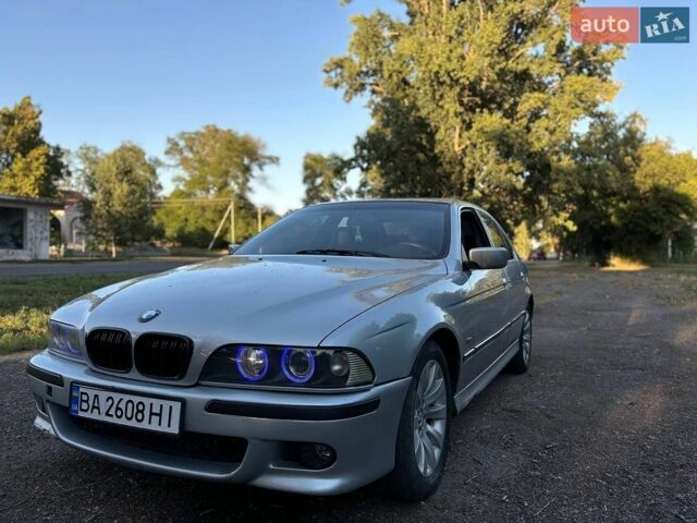 Серый БМВ 5 Серия, объемом двигателя 2.5 л и пробегом 412 тыс. км за 2300 $, фото 1 на Automoto.ua