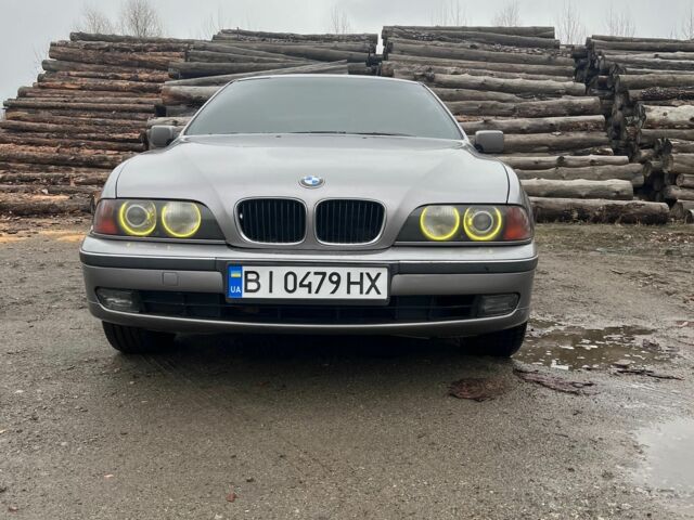 Серый БМВ 5 Серия, объемом двигателя 2 л и пробегом 420 тыс. км за 5000 $, фото 1 на Automoto.ua