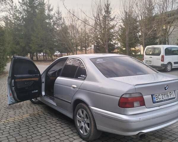 Серый БМВ 5 Серия, объемом двигателя 1.99 л и пробегом 410 тыс. км за 3200 $, фото 1 на Automoto.ua