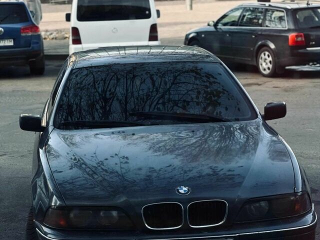 Сірий БМВ 5 Серія, об'ємом двигуна 2.5 л та пробігом 500 тис. км за 4200 $, фото 1 на Automoto.ua