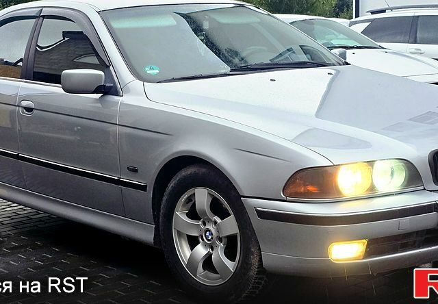 Сірий БМВ 5 Серія, об'ємом двигуна 2.5 л та пробігом 256 тис. км за 3400 $, фото 1 на Automoto.ua