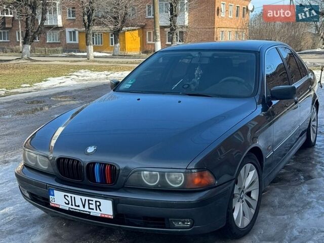 Серый БМВ 5 Серия, объемом двигателя 2 л и пробегом 364 тыс. км за 3800 $, фото 1 на Automoto.ua