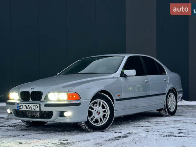 Серый БМВ 5 Серия, объемом двигателя 2.49 л и пробегом 282 тыс. км за 3999 $, фото 1 на Automoto.ua