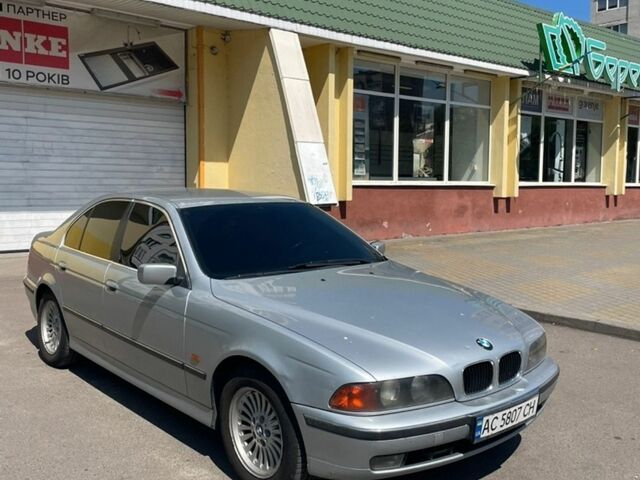 Сірий БМВ 5 Серія, об'ємом двигуна 2.5 л та пробігом 441 тис. км за 4200 $, фото 1 на Automoto.ua