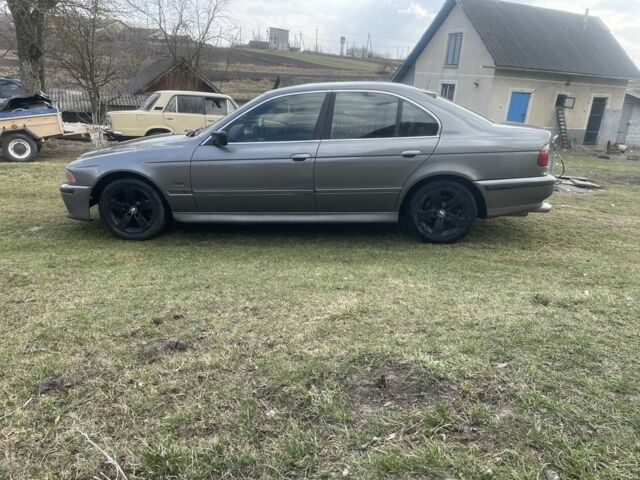 Сірий БМВ 5 Серія, об'ємом двигуна 2.8 л та пробігом 200 тис. км за 2200 $, фото 1 на Automoto.ua