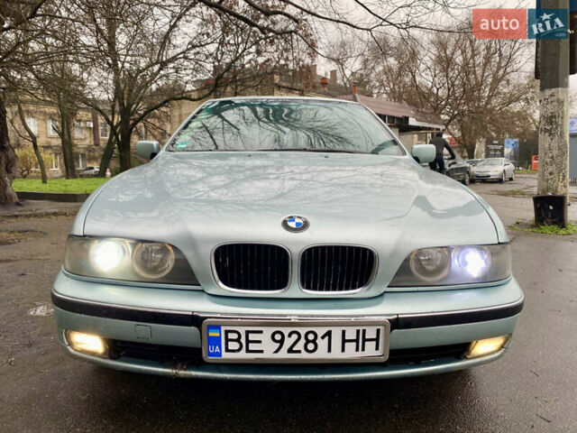 Сірий БМВ 5 Серія, об'ємом двигуна 2.49 л та пробігом 210 тис. км за 4000 $, фото 1 на Automoto.ua
