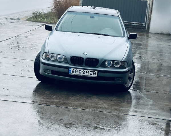 Серый БМВ 5 Серия, объемом двигателя 2 л и пробегом 400 тыс. км за 4500 $, фото 1 на Automoto.ua