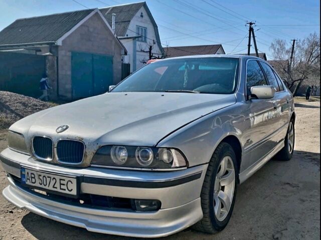 Серый БМВ 5 Серия, объемом двигателя 2 л и пробегом 350 тыс. км за 3150 $, фото 1 на Automoto.ua