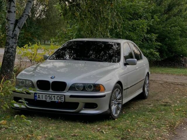 Сірий БМВ 5 Серія, об'ємом двигуна 3.5 л та пробігом 3 тис. км за 5000 $, фото 1 на Automoto.ua