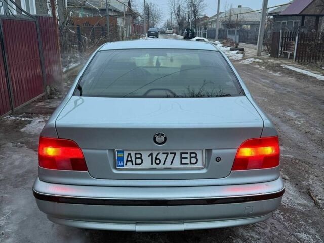 Серый БМВ 5 Серия, объемом двигателя 2.5 л и пробегом 283 тыс. км за 4200 $, фото 1 на Automoto.ua