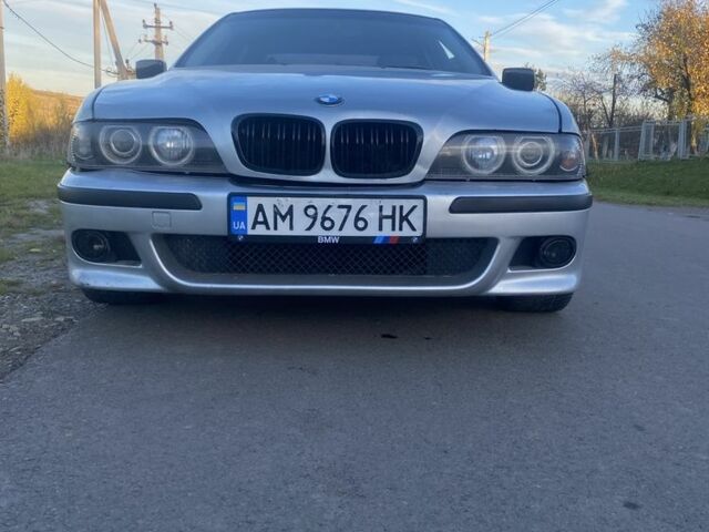 Серый БМВ 5 Серия, объемом двигателя 2 л и пробегом 10 тыс. км за 3000 $, фото 1 на Automoto.ua