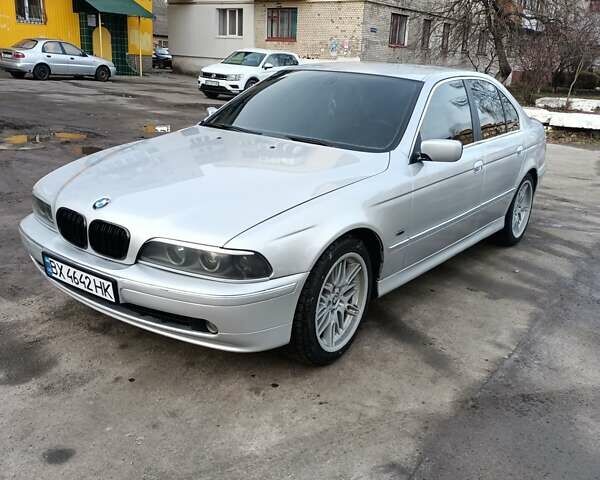 Сірий БМВ 5 Серія, об'ємом двигуна 2.79 л та пробігом 387 тис. км за 5000 $, фото 1 на Automoto.ua