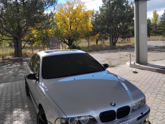 Серый БМВ 5 Серия, объемом двигателя 2.9 л и пробегом 435 тыс. км за 6650 $, фото 1 на Automoto.ua