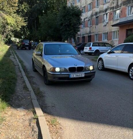 Сірий БМВ 5 Серія, об'ємом двигуна 2.5 л та пробігом 260 тис. км за 5500 $, фото 1 на Automoto.ua