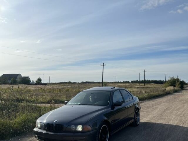 Сірий БМВ 5 Серія, об'ємом двигуна 2.8 л та пробігом 290 тис. км за 5200 $, фото 1 на Automoto.ua