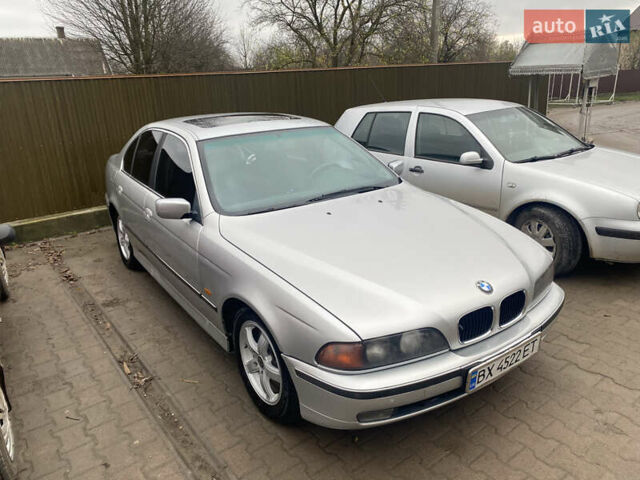 Серый БМВ 5 Серия, объемом двигателя 2.5 л и пробегом 300 тыс. км за 4300 $, фото 1 на Automoto.ua