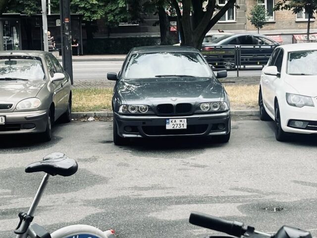 Сірий БМВ 5 Серія, об'ємом двигуна 2.8 л та пробігом 400 тис. км за 2700 $, фото 1 на Automoto.ua