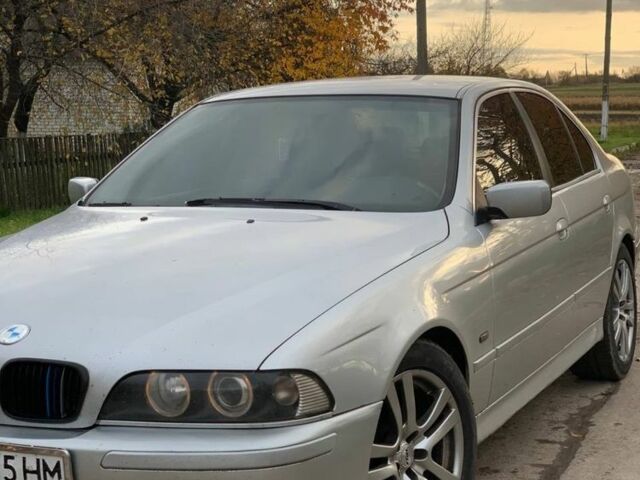 Серый БМВ 5 Серия, объемом двигателя 2 л и пробегом 450 тыс. км за 4200 $, фото 1 на Automoto.ua