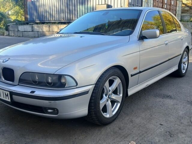 Сірий БМВ 5 Серія, об'ємом двигуна 2.9 л та пробігом 425 тис. км за 6000 $, фото 1 на Automoto.ua