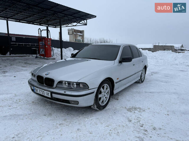 Сірий БМВ 5 Серія, об'ємом двигуна 2.5 л та пробігом 410 тис. км за 3800 $, фото 1 на Automoto.ua