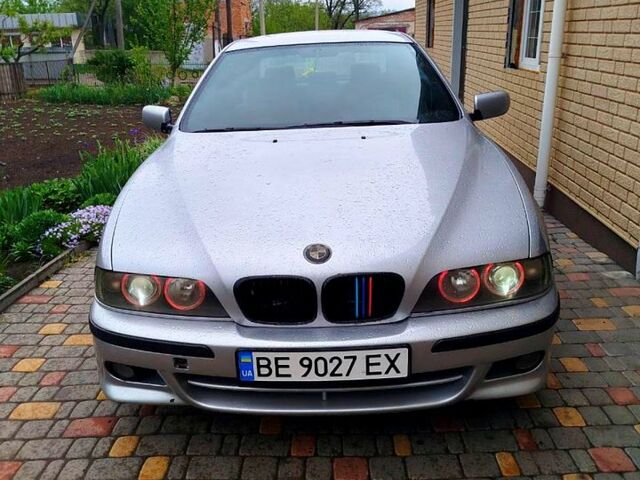 Серый БМВ 5 Серия, объемом двигателя 2 л и пробегом 250 тыс. км за 3800 $, фото 1 на Automoto.ua