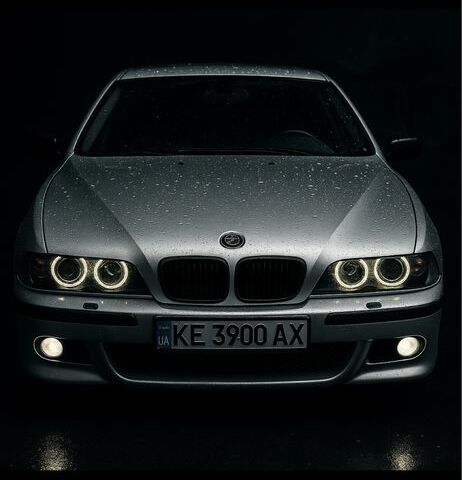 Серый БМВ 5 Серия, объемом двигателя 3 л и пробегом 310 тыс. км за 7500 $, фото 1 на Automoto.ua